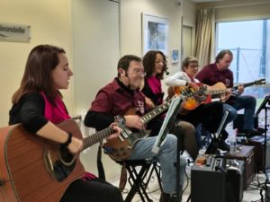 Les improbables en concert à l'Orpéa "Les Millesimes" @ Brasles